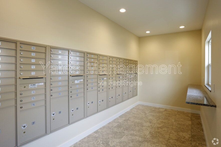 Spacious 2 Bedroom, 2.5 Bath Premium Townhome with Attached Garage property image