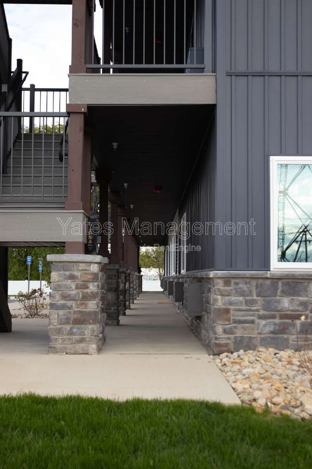 Spacious 2-Bed, 2-Bath Gem in Findlay – 1024 Sq Ft of Comfort on West McPherson Ave! property image