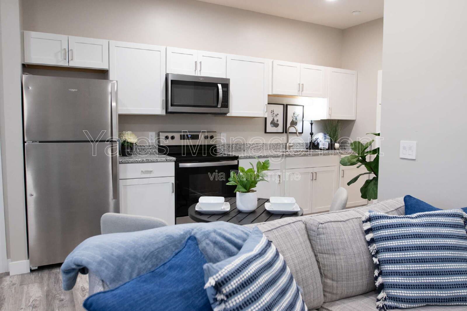 Spacious 2-Bed, 2-Bath Gem in Findlay – 1024 Sq Ft of Comfort on West McPherson Ave! property image