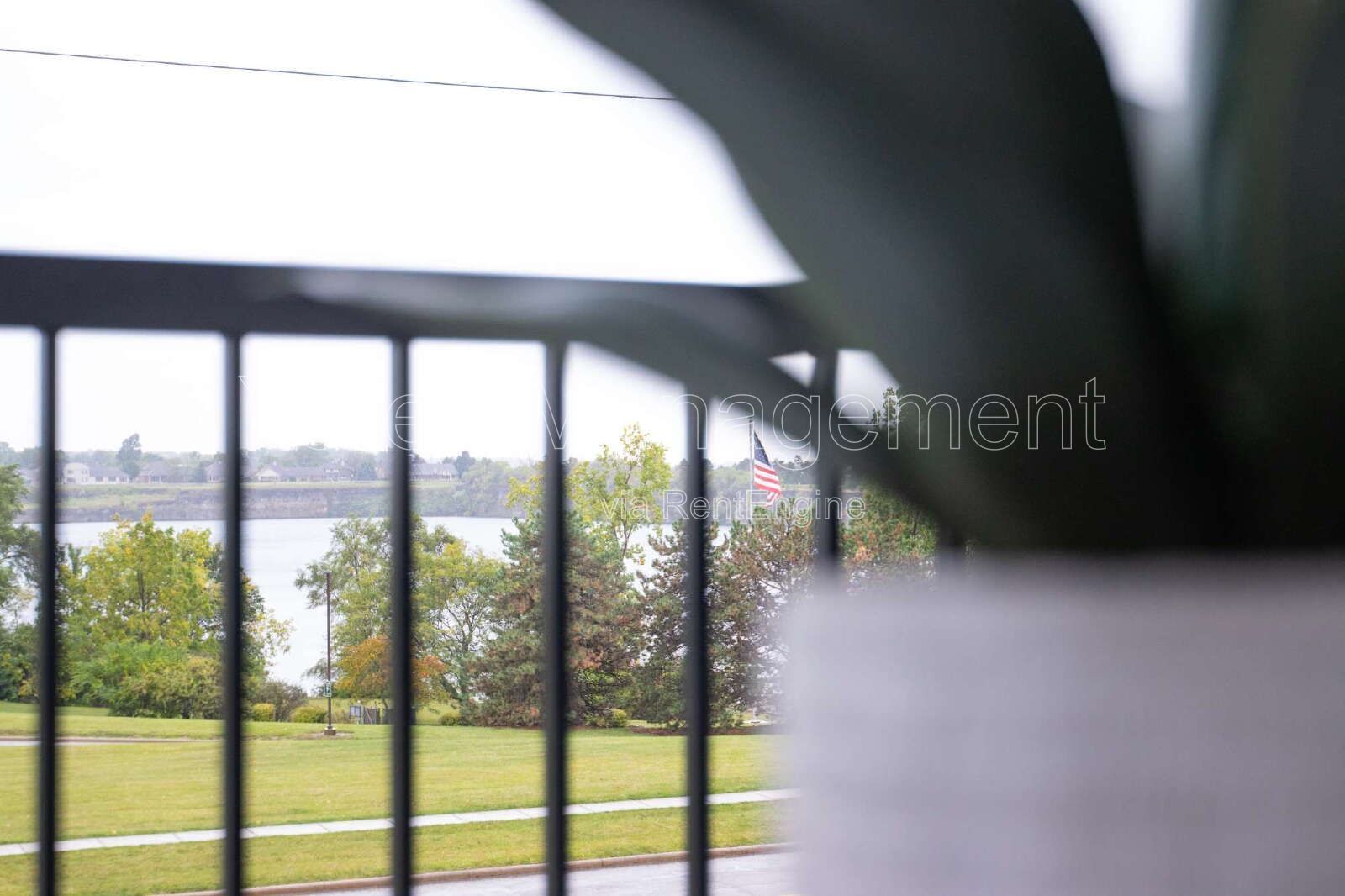 Spacious 2-Bed, 2-Bath Gem in Findlay – 1024 Sq Ft of Comfort on West McPherson Ave! property image