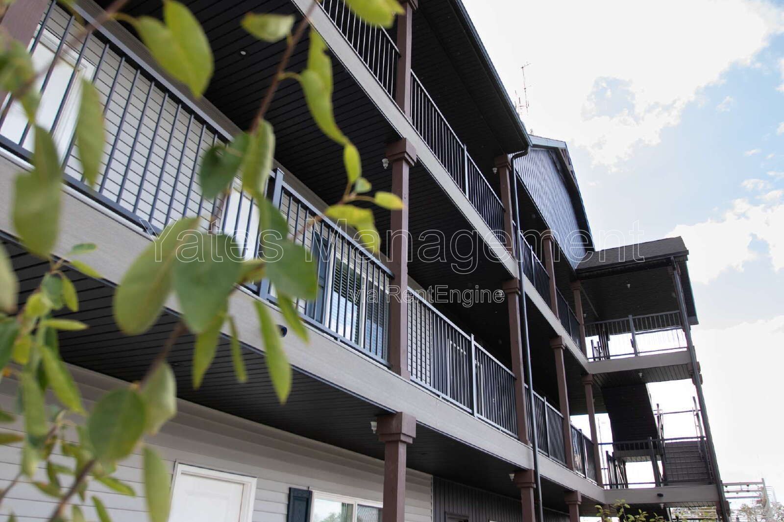 Spacious 2-Bed, 2-Bath Gem in Findlay – 1024 Sq Ft of Comfort on West McPherson Ave! property image