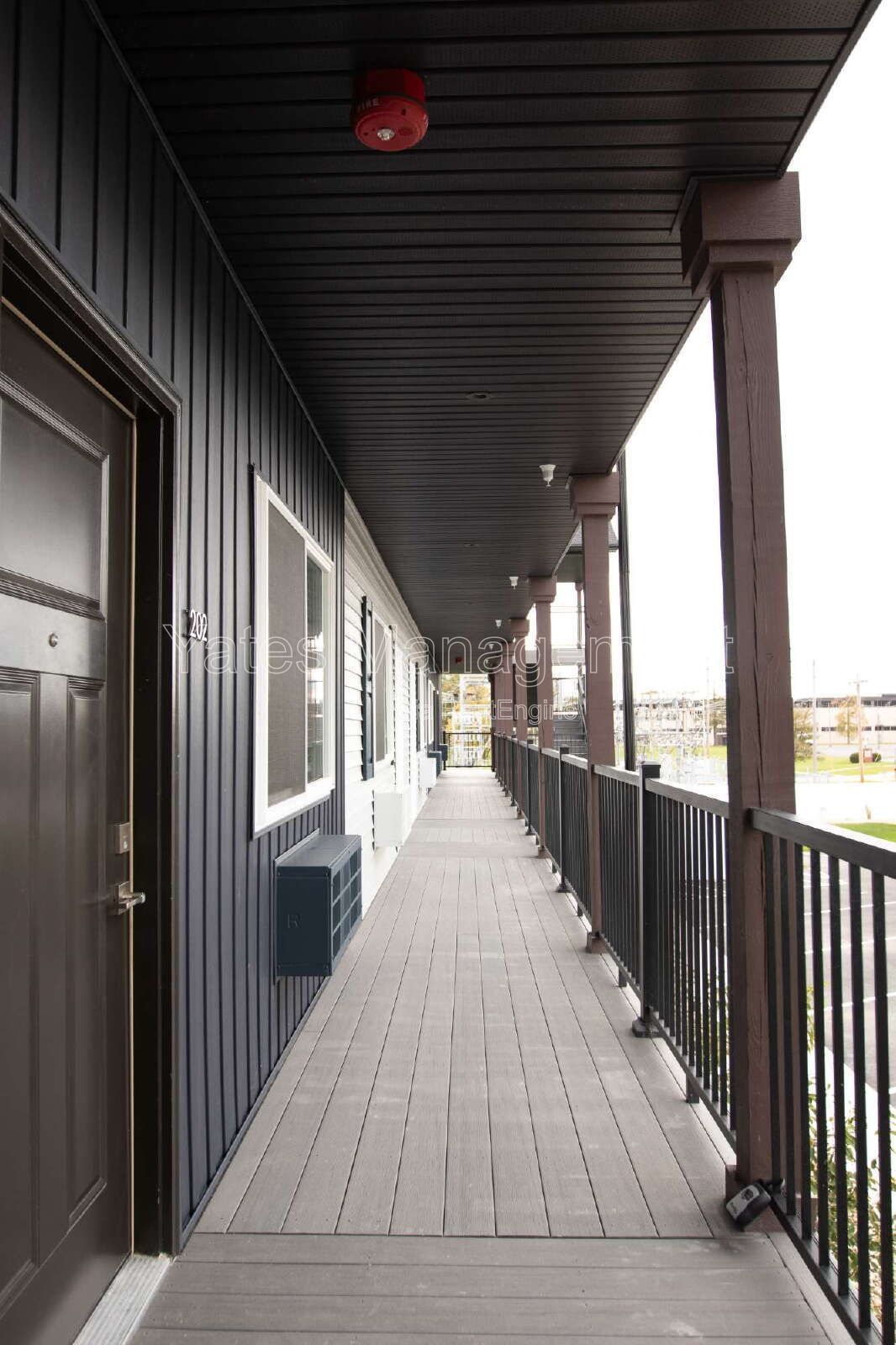 Spacious 2-Bed, 2-Bath Gem in Findlay – 1024 Sq Ft of Comfort on West McPherson Ave! property image