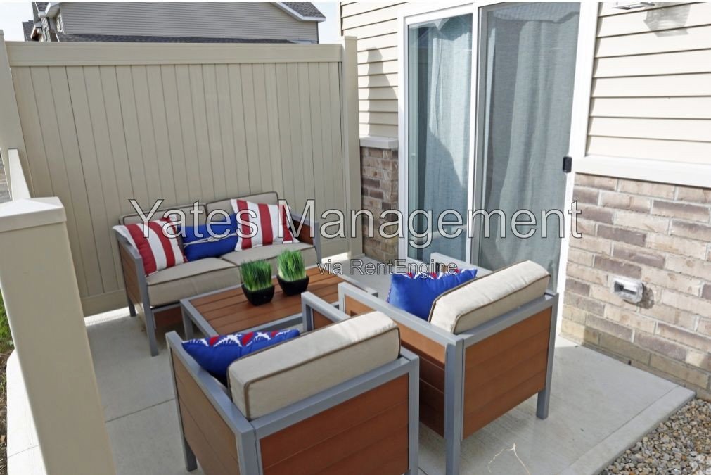 Spacious 2 Bedroom, 2.5 Bath Premium Townhome with Attached Garage property image
