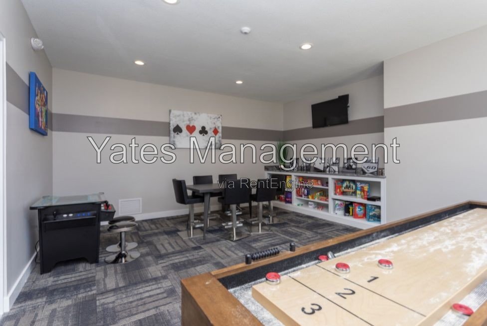 Spacious 3 Bedroom, 2.5 Bath Classic Plus Townhome with Attached Garage property image