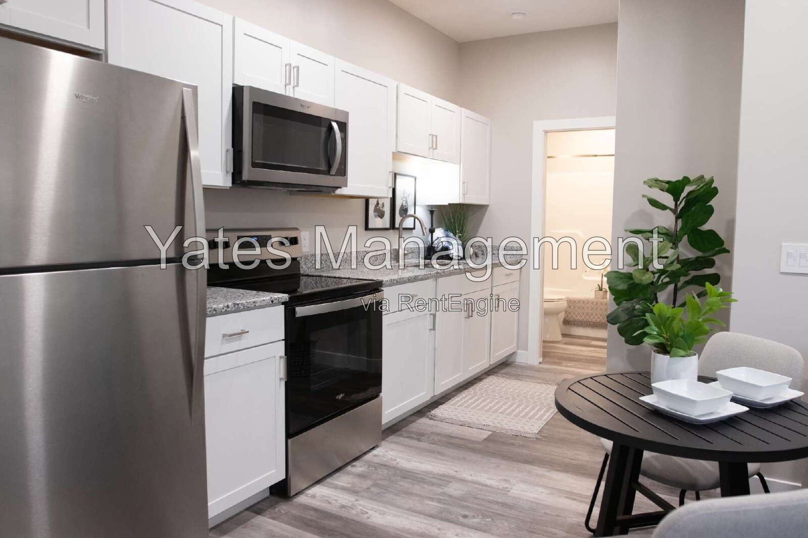 1 Bedroom, 1 Bath Apartment with Private Balcony Overlooking Lake Cascades property image