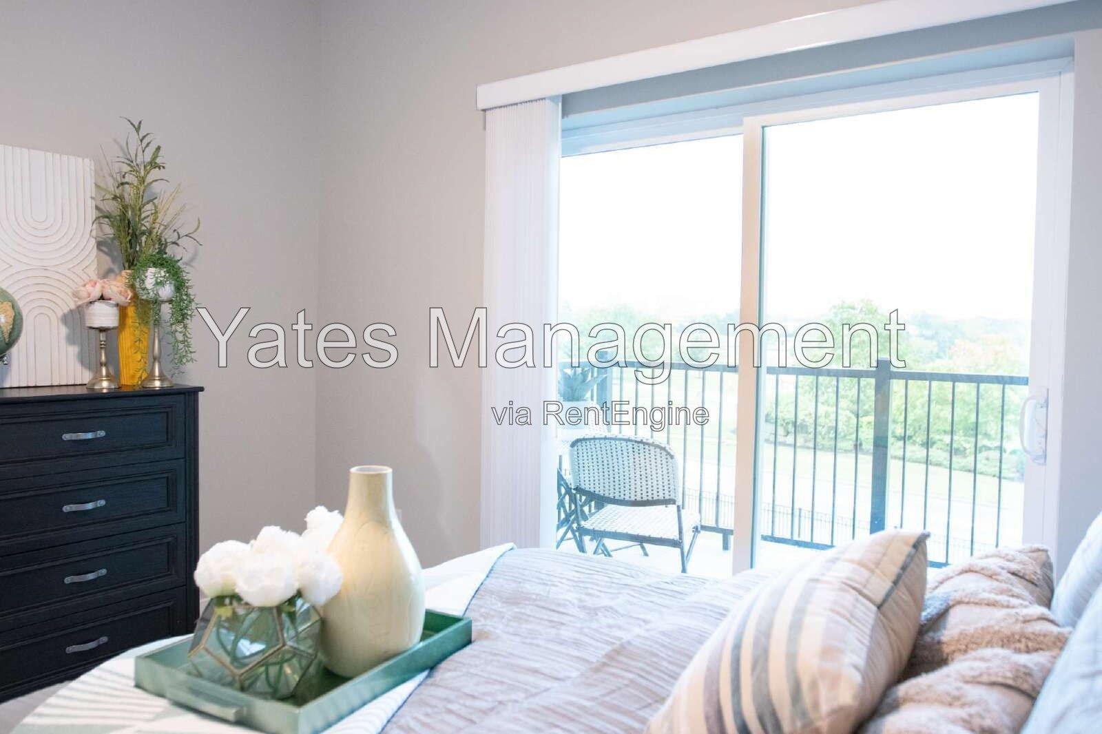 1 Bedroom, 1 Bath Apartment with Private Balcony Overlooking Lake Cascades property image
