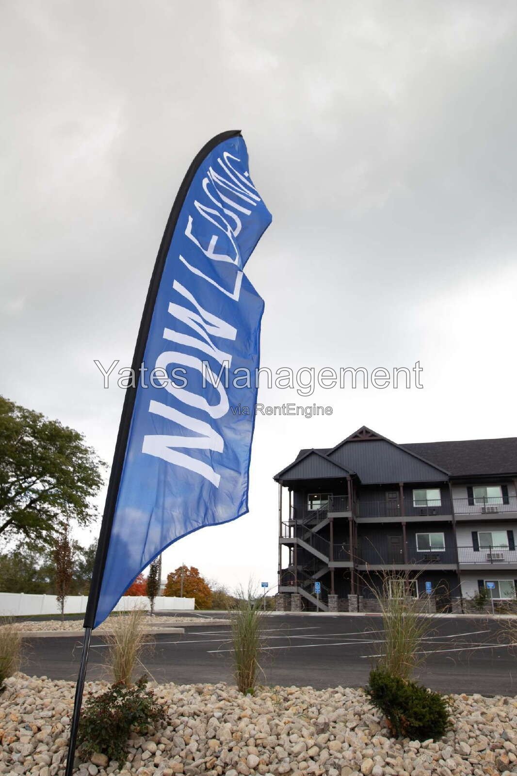 1 Bedroom, 1 Bath Apartment with Private Balcony Overlooking Lake Cascades property image