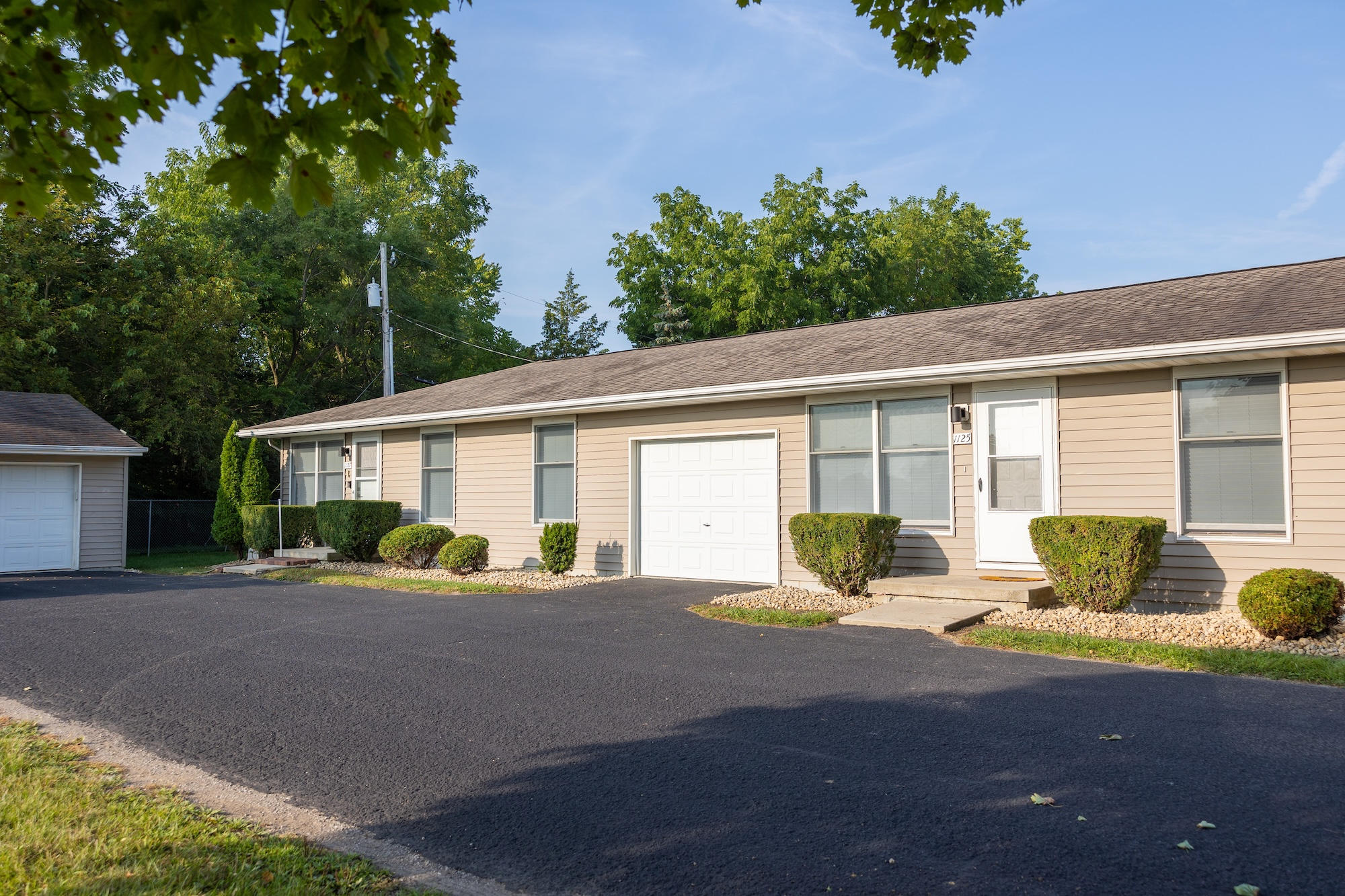 Lincoln Villas Banner 4